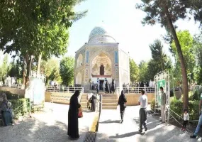 قدمگاه امام رضا کجاست