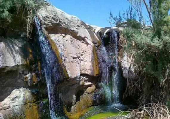 آبشار گنده گاو