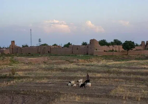 قلعه لک لک آشیان نیشابور