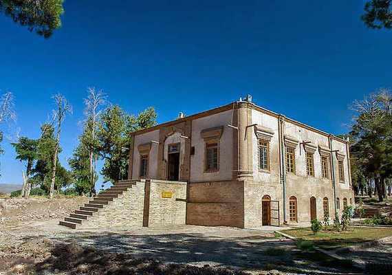 عمارت و باغ نشاط