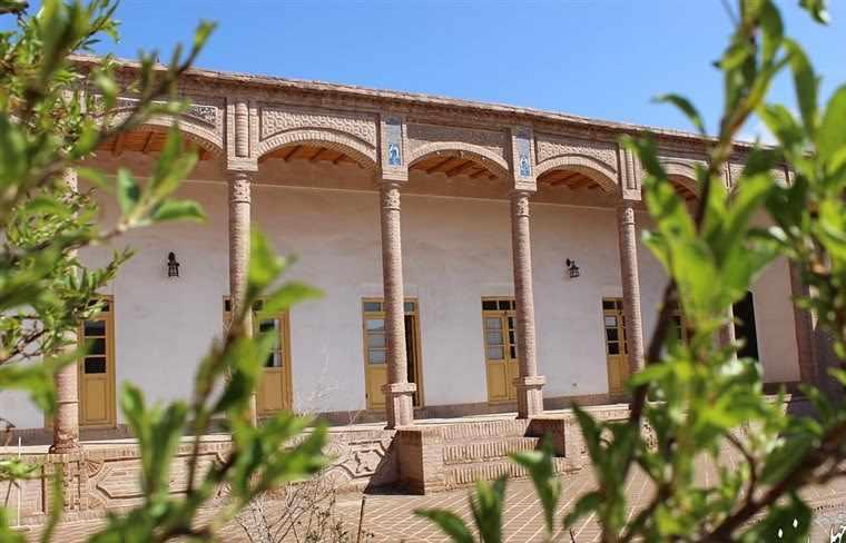 خانه تاریخی قرائی