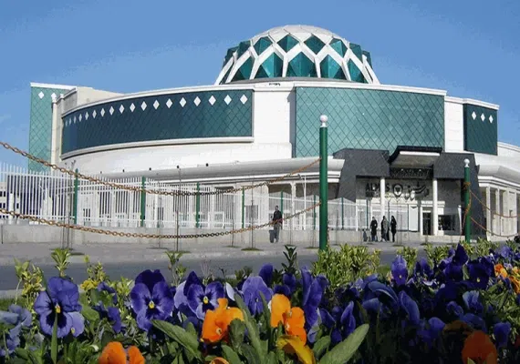 مجتمع تجاری الماس شرق