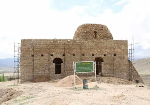 آرامگاه شاهزاده زيد توی