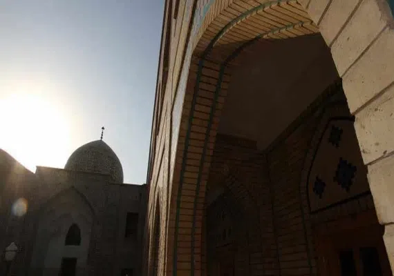 آرامگاه پیر پالان دوز