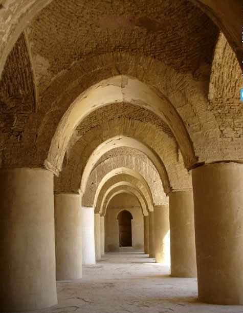 مسجد تاریخانه دامغان