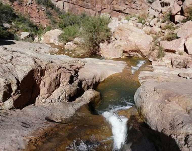 آبشار توی اسفراین