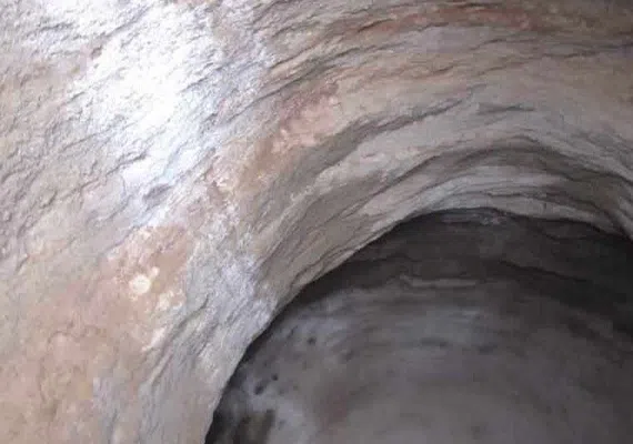 غار چاه دریا