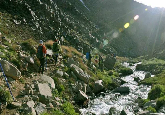 لاله زار کرمان کجاست