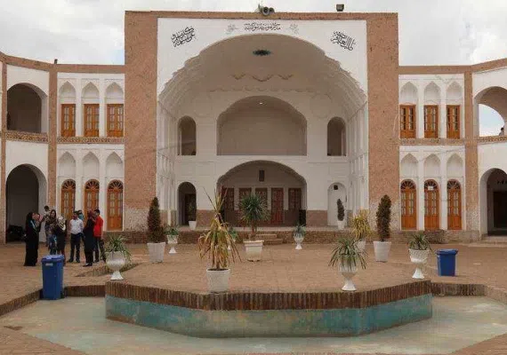 مدرسه شوکتیه