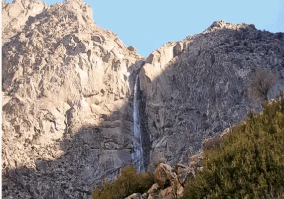 آبشار وروار رودفرق