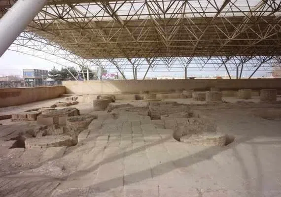 بقایای مسجد تابران توس