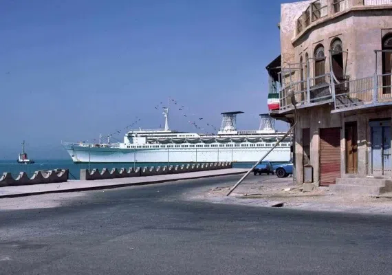 کشتی رافائل، تایتانیک دوم