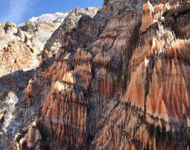 گنبد نمکی جاشک، کوهی از شگفتی