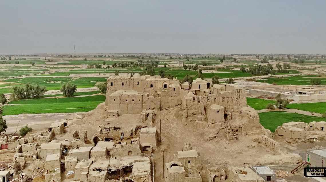 سکوهه، سرزمین قلعه های کهن