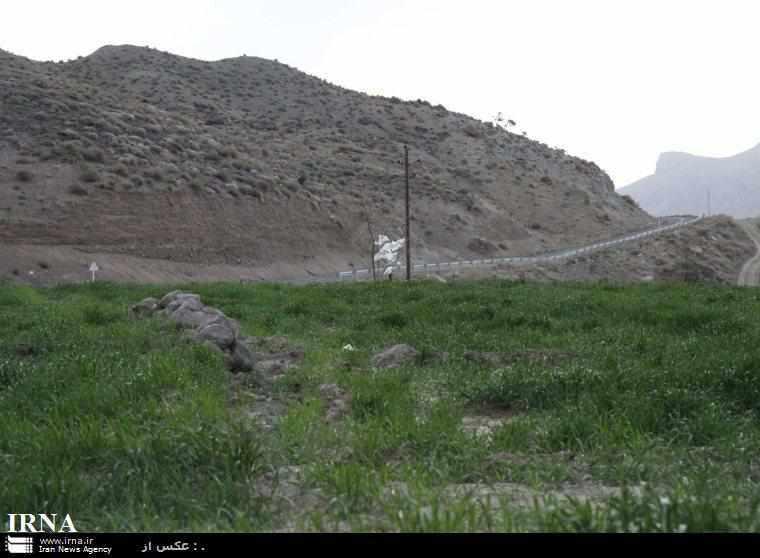 کوه بلند قامت خضر