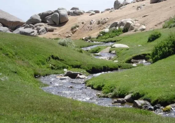 دشت های توصیف ناپذیر بهار همدان