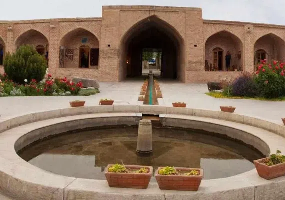 کاروانسرای شاه عباسی