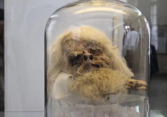 مردان نمکی، مومیایی های چند هزار ساله