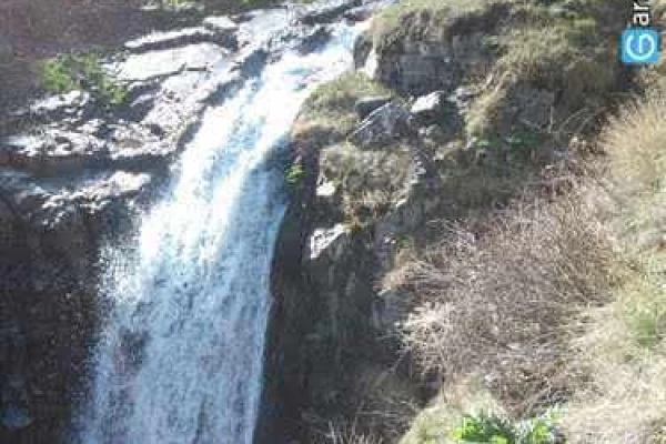 آبشار ایلان درسی، آبشاری زیبا در منطقه حفاظت شده سرخ آباد