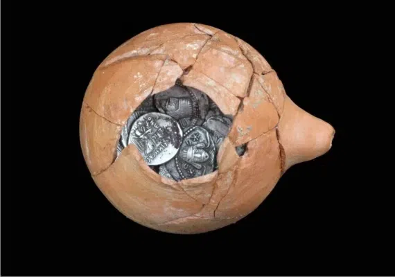 معبد کشف نشده لائودیسه نهاوند