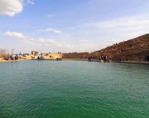 چشمه بالخلی بلاغی شهر گرماب، چشمه ماهی