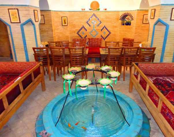 حمام حاج داداش زنجان، حمامی در قلب بازار