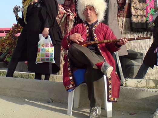 اینچه برون کجاست