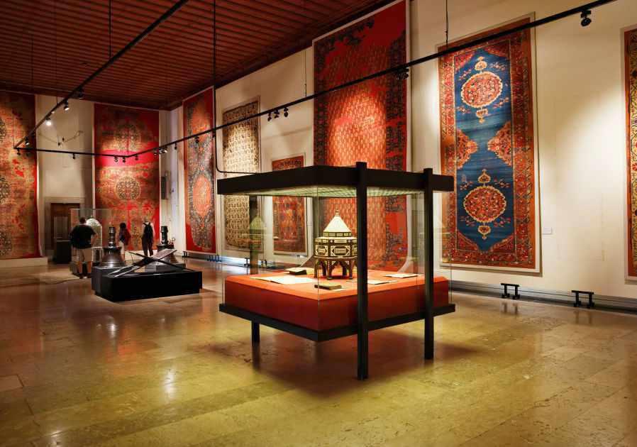 موزه فرش ایران، نشانه ای از هنر ایرانی