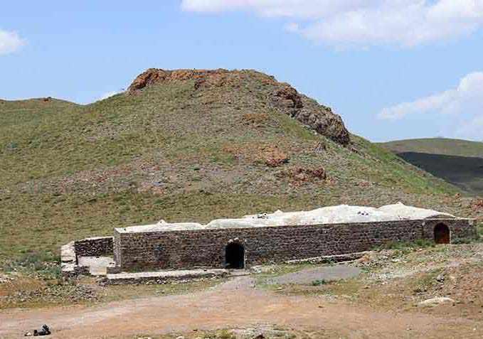 کاروانسرای پیچ بن، اقامتی در الموت استثنایی
