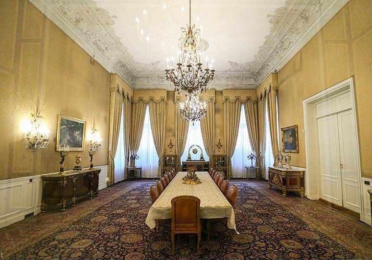 کاخ موزه ملت