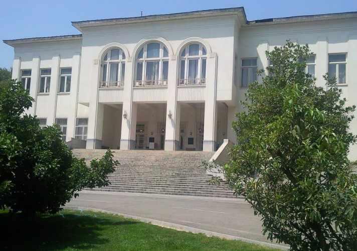 کاخ موزه ملت