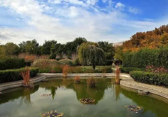 پارک جنگلی چیتگر، پارکی با امکانات متعدد