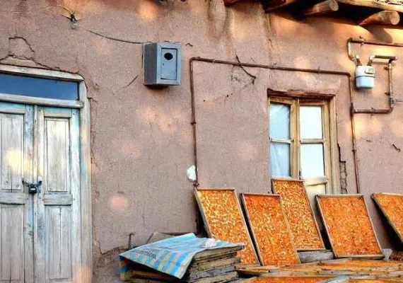 آبشار کالاش، باغ امینی