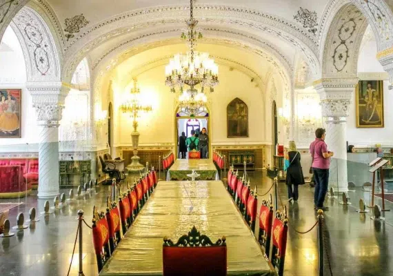 کاخ صاحبقرانیه، یادگاری قاجاری نیاوران