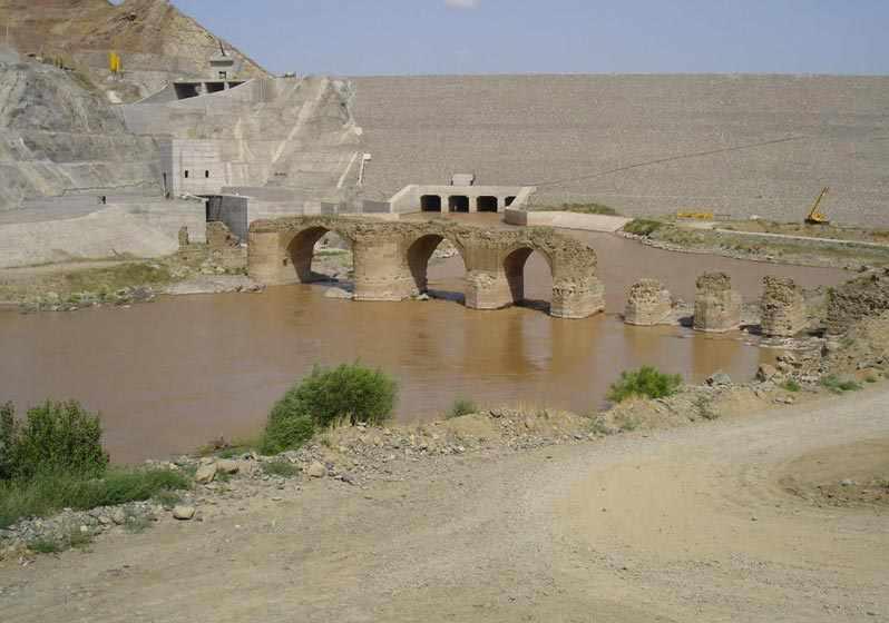 پل خدا آفرین کجاست؟