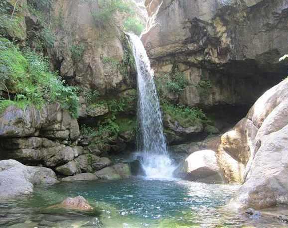 آبشار ایلان درسی، آبشاری زیبا در منطقه حفاظت شده سرخ آباد