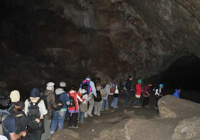 غار رود افشان، غاری شگفت انگیز در اطراف تهران