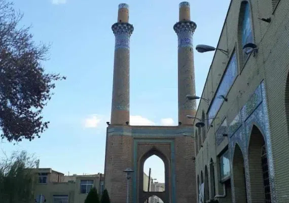 مناره های دارالضیافه