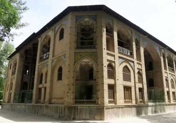 کاخ هشت بهشت اصفهان
