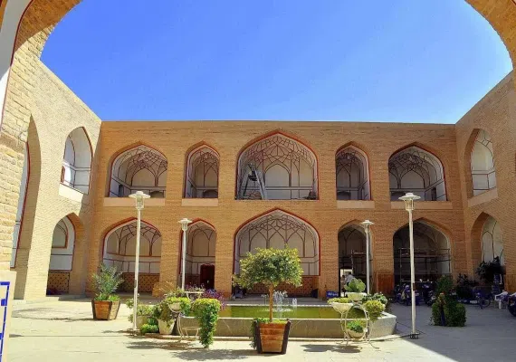 مناره علی اصفهان