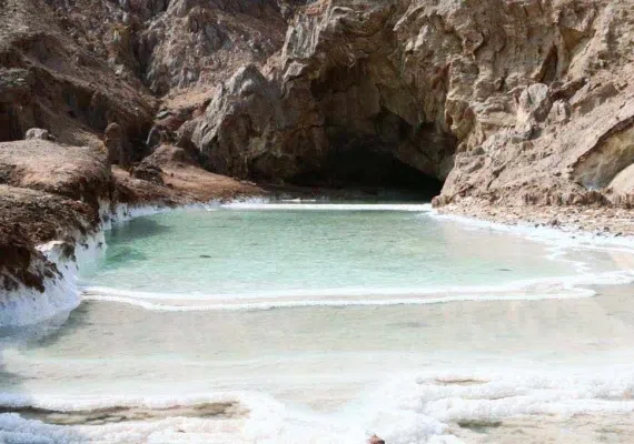غار نمکدان، از طولانی ترین غارهای نمکی جهان