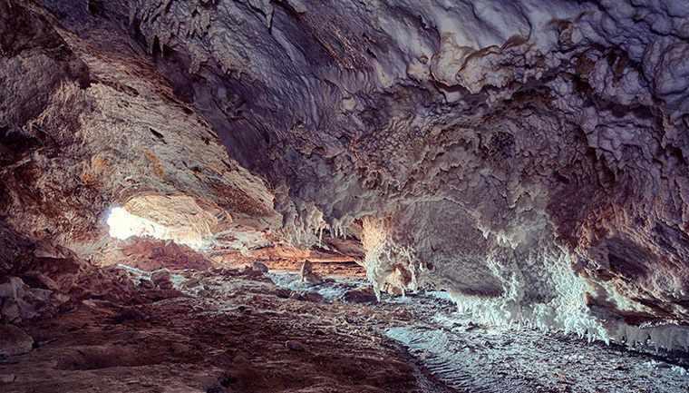غار نمکدان، از طولانی ترین غارهای نمکی جهان