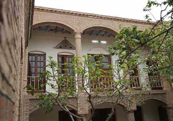 خانه پردلی