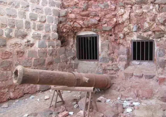 قلعه نادری قشم