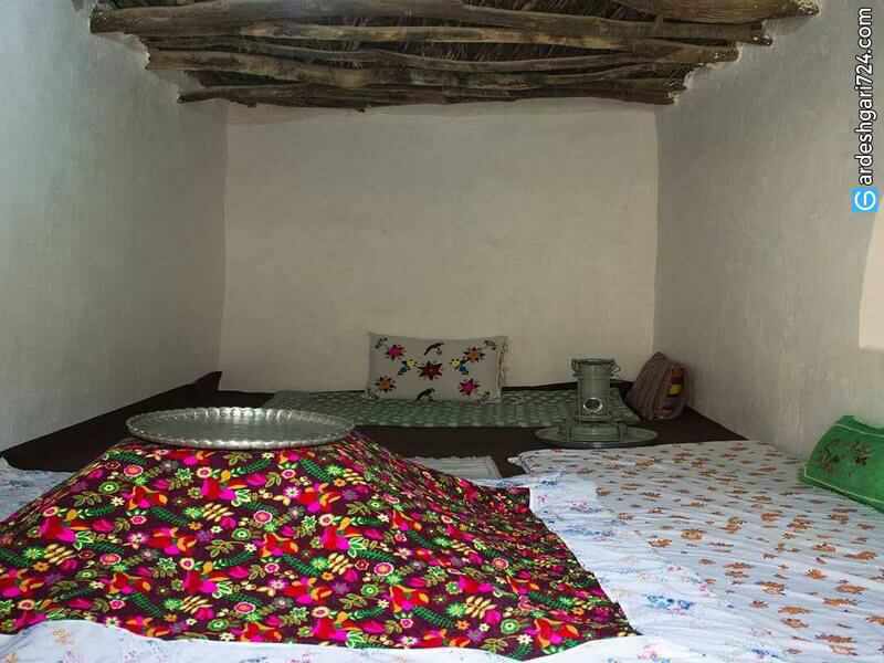 اقامتگاه بومگردی نایبند