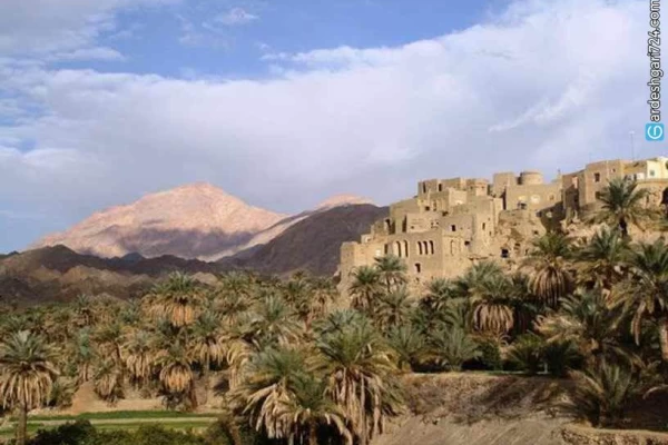 اقامتگاه بومگردی نایبند