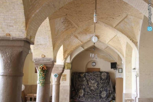 آرامگاه سید تاج الدین غریب