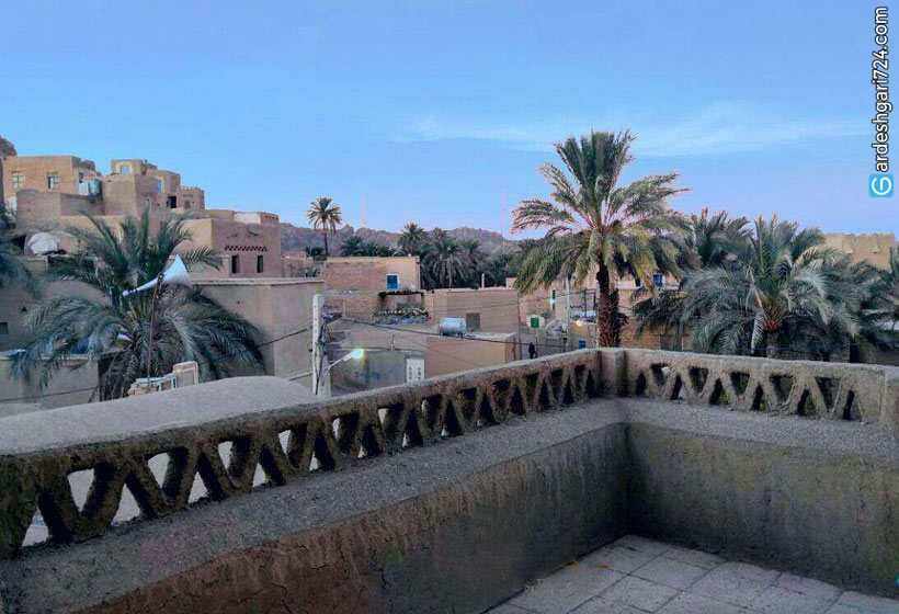 اقامتگاه بومگردی نایبند