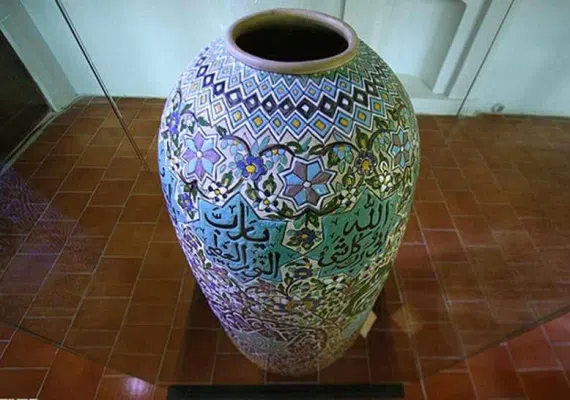 موزه هنرهای سنتی، گوشه ای از هنرمندی هنرمندان ایرانی