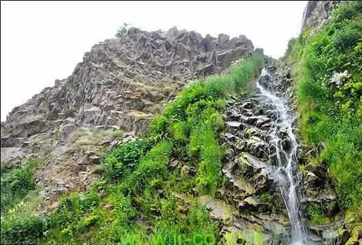 آبشار آق بلاغ